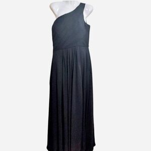 Vnaix Black One-Shoulder Sleeveless Gown for Cocktail